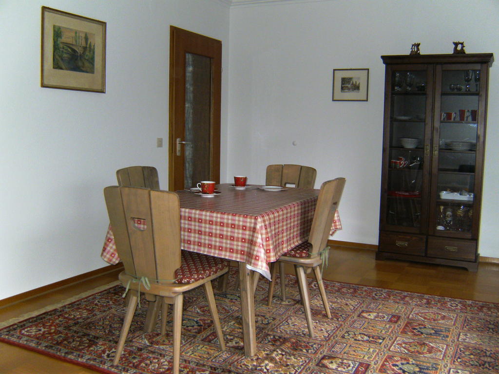 Ferienwohnung Waldblick Bad Wildbad Zimmer foto